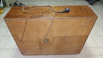 Starý gramofón Supraphon SL 18 - 5