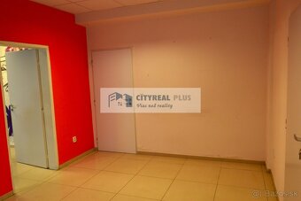 Prenájom kancelárskych priestorov v centre mesta Nové Zámky - 5
