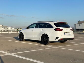 Predám Kia ceed SW 1.5tgdi - 5