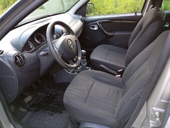 DACIA DUSTER 1,5 DCI 4x4 - 5