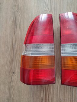 Ford Escort combi zadné svetlá - 5