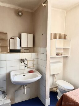 1 -izbový byt v centre Starého Mesta – výborná lokalita, inv - 5