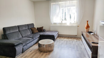 Lukratívne prenajatý investičný rodinný dom s dvomi bytmi Ľu - 5