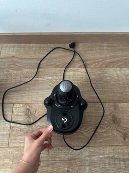 Herný volant + páka + pedále - 5