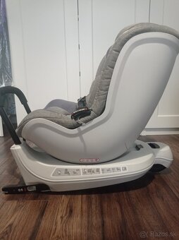 Petite and Mars autosedačka - 5