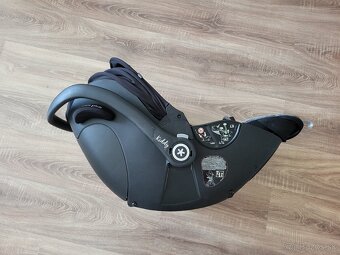 KIDDY Evoluna i-size 2 + Isofix základňa 40-83 c - 5