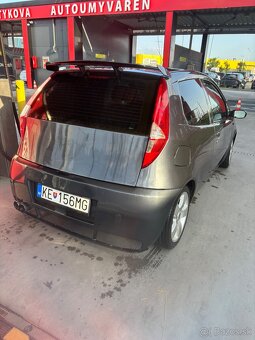 Fiat Punto 1.8 HGT - 5