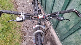 Trek ZR9000 - 5