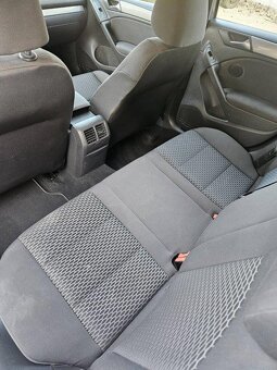 Volkswagen Golf 1.6TDI 77kW - nafta - 5