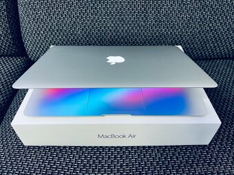 Macbook Air 13” i5 1,8GHz, 8GB RAM, 128GB SSD - 5