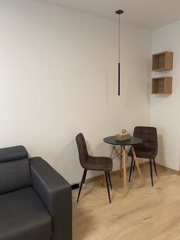 Príjemný byt 32 m² s vonkajším parkovacím miestom - 5
