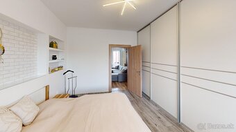 PRIESTRANNÝ 3- izbový byt centrum obce Bošany - 5