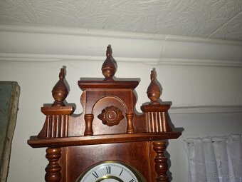 redám funkčné polbicie nástenné hodiny 15 Days 120 € - 5