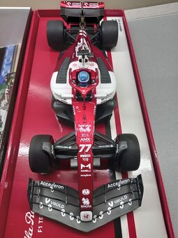 F1 ALFA ROMEO SAUBER C42 BOTTAS BAHRAIN 2022 MINICHAMPS 1:18 - 5