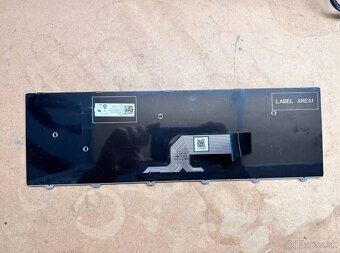 Predám klávesnicu na notebook Dell 0V08FW - 5