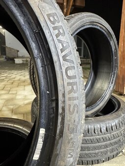 Barum Bravuris 5HM 215/40 R18 - 5