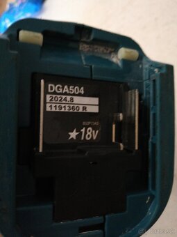 Makita uhlová brúska 18V - 5