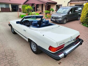Mercedes-Benz 380 SL R107 - 5