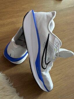 Cestné bežecké tenisky  NIKE QUEST 6 veľkosť  47,5 - 5