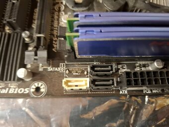MB GIGABYTE H81M-S2PV + i3-4330 + RAM 4GB - 5