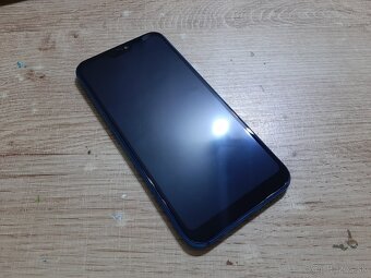Huawei P20 lite plnefunkcny displej bez skrabancov tak isto - 5