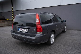 Volvo V70 2.4D kombi - 5