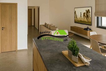 Rodinný dom vo výstavbe v obci Jablonica - 5