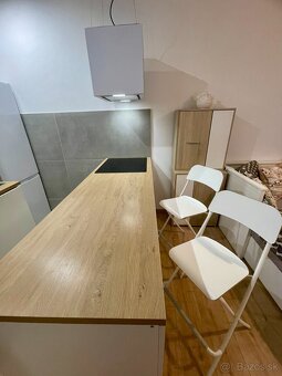 Moderná garsónka s klimatizáciou v centre - 5