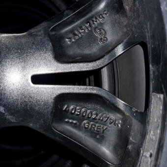 Hliníkové Renault disky 4x100 R17 7J ET37 - 5