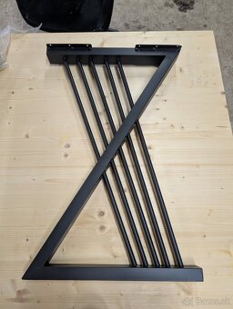 Jedálenský stôl - 5