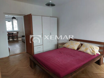 PRENÁJOM 3 izbový byt v centre Banskej Bystrice - 5