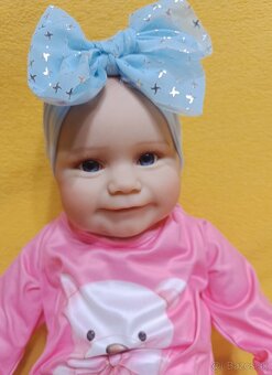 Realistická bábika Sonička - 5