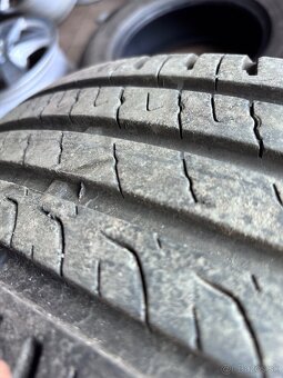 215/55R16 - 5
