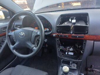 Toyota avensis 2,2 D-4D na diely - 5