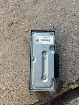 Audi A4 A5 S5 2010 zosilňovač s DVD prehrávačom - 5