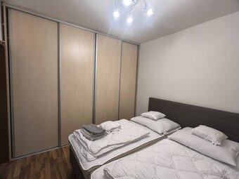 PRENÁJOM prerobeného a zariadeného 2 izbového bytu. - 5