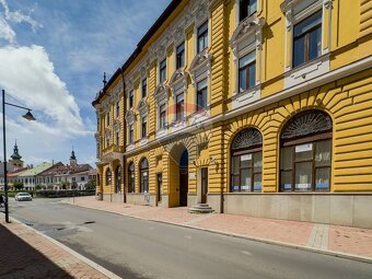 Obchodné/kancelárske priestory na prenájom | Horná- Banská B - 5