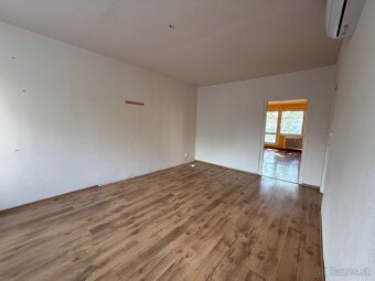 Dvojizbový byt s balkónom v Lučenci – Opatová - 5