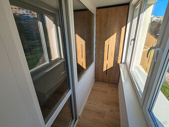 Štýlový, rekonšt. 2 izbový Galaktická, Lo, 2.p, voľný kúpou - 5