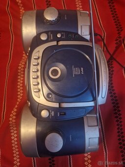 CD mp3 USB SD Bluetooth prenosné rádio Boombox sieť - - 5