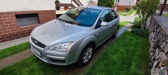 Ford Focus 1,6 benzín +LPG - 5