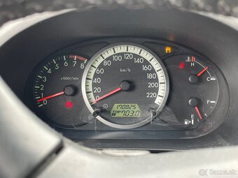 Mazda 5 2.0 benzín - 5