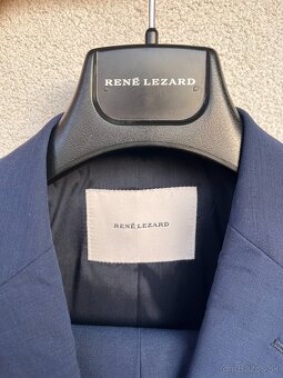 Modry oblek nemeckej zancky Rene Lezard - 5