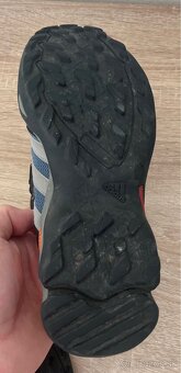 Predám tenisky ADIDAS TERREX AX2R veľ. 36 - 5