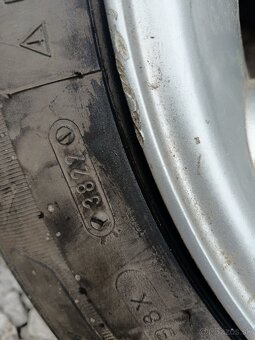 5x139.7 215 65 r16 - 5
