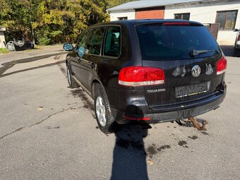 Touareg 2.5 TDi na náhradné diely - 5