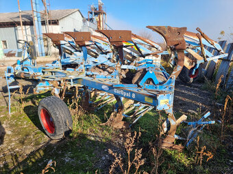 Pluh LEMKEN EurOpal 8 - 4 radličný - 5