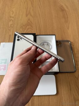 iPhone 11 Pro Max 64 gb Silver - komplet príslušenstvo,záruk - 5