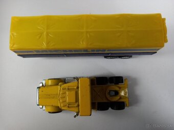 MATCHBOX CONVOY - PETERBILT MICHELIN - 5