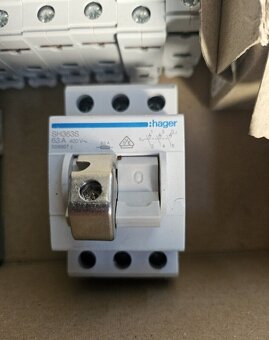 Elektroinštalačný materiál/ elektromateriál - 5